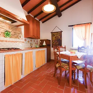  Alloggio per agriturismo Baticci Italia